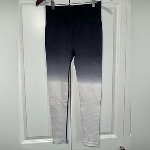 Zyia Active Small Ombre Black White High Waisted Seamless Leggings